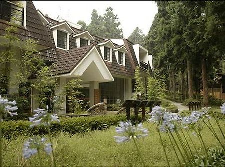 Howard Resort Xitou Lugu Exterior photo