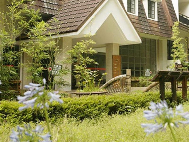 Howard Resort Xitou Lugu Exterior photo
